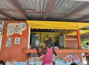 antigua-and-barbuda/half-moon-bay/bar/the-locos-enterprise