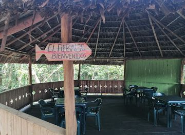 colombia/vaupes-department/bar/el-rebalse-centro-vacacional
