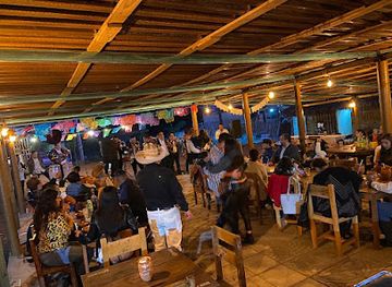 mexico/los-altos-de-jalisco/bar/mezcaltaritos-asadero-y-cantaritos-el-salto