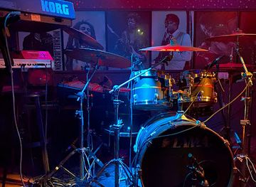 kosovo/drenica/bar/zanzi-bar