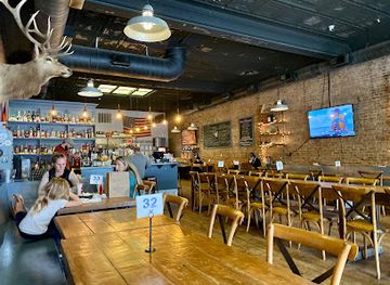 kentucky/daniel-boone-national-forest/bar/the-wrigley-taproom-eatery