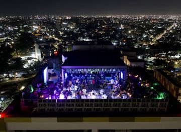 ghana/akyem/bar/sky-bar-25-restaurant-and-bar