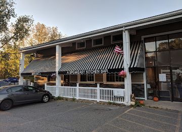 rhode-island/blackstone-river-bikeway/bar/adeline-s-speakeasy-kitchen-bar