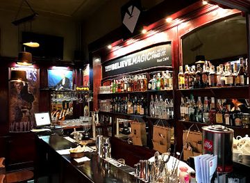 Magic Bar