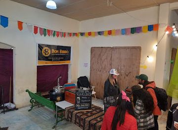 argentina/quebrada-de-humahuaca/bar/salon-bicentenario