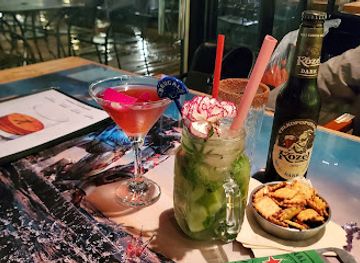 south-korea/jeonju/bar/roadmovie