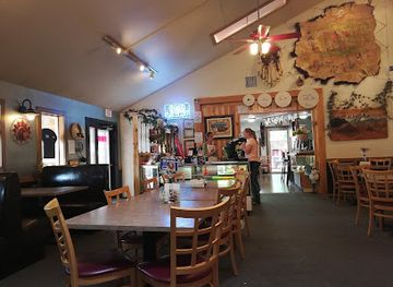 south-dakota/wind-cave-national-park/bar/big-time-pizza