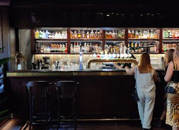 finland/tampere/keskusta/bar/the-red-lion