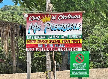 saint-vincent-and-the-grenadines/mayreau/bar/mr-pleasure-beach-bar