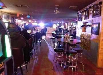 nevada/lyon-county/bar/wagon-wheel-saloon