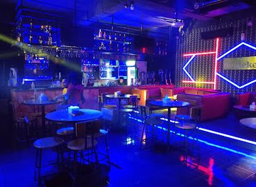 indonesia/medan/medan-maimun/bar/centro-cafe-lounge