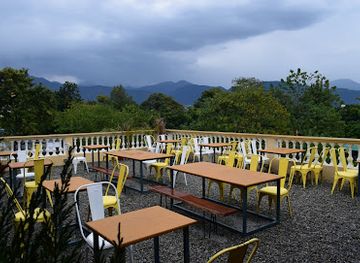 india/chopta/bar/house-of-tgip