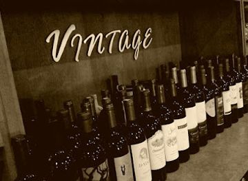 wyoming/converse-county/bar/vintage-fine-wine-and-martini-bar