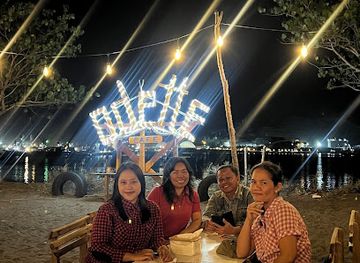 indonesia/west-nusa-tenggara/bar/odette-cafe