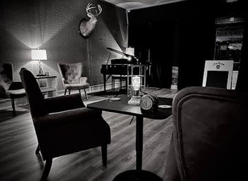 alabama/lake-martin/bar/lake-martin-piano-bar