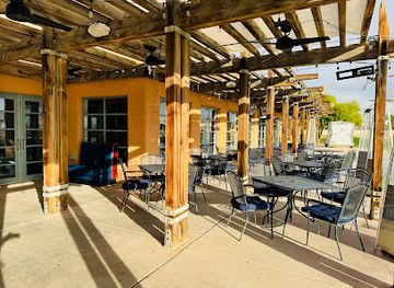 arizona/yuma-county/bar/the-hills-gastropub