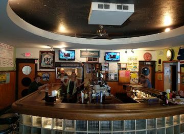 new-york/finger-lakes/bar/wally-s-pub