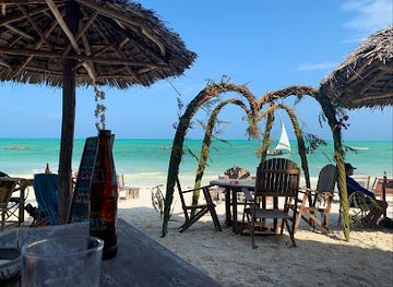 tanzania/zanzibar-archipelago/bar/zanzi-barbar