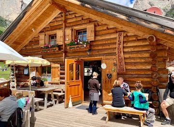 italy/val-di-fassa/bar/ristorante-bar-baita-enrosadira