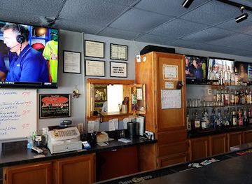 virginia/hampton-roads/bar/mugzy-s-grill