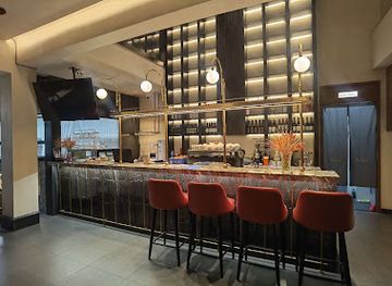 solomon-islands/russell-islands/bar/injoy-restaurant