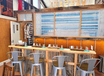 utah/torrey/bar/etta-place-cidery-taproom