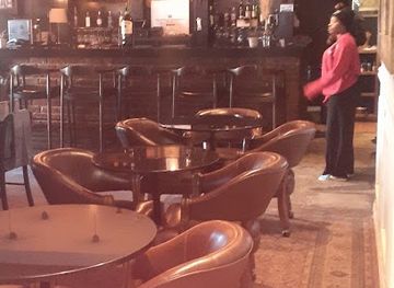 botswana/north-west-district/bar/the-princeton-lounge