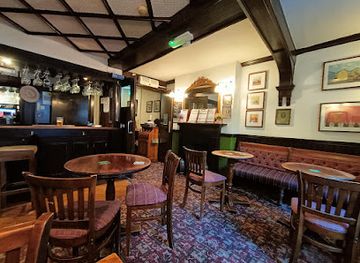 jersey/rozel-bay/bar/the-peirson