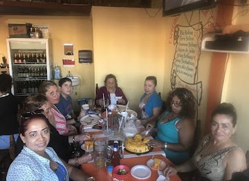 mexico/veracruz/malecon/bar/el-negro-beer