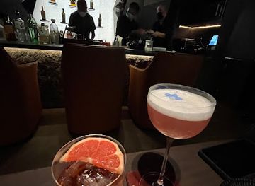 singapore/ang-mo-kio/bar/the-house-bar