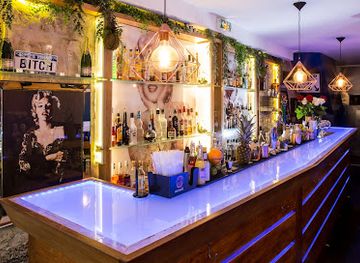 france/ile-de-france/bar/le-marilyn-terrasse-bar-dansant-salle-privatisable