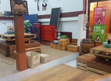 laos/xaisomboun-province/bar/reggae-bar