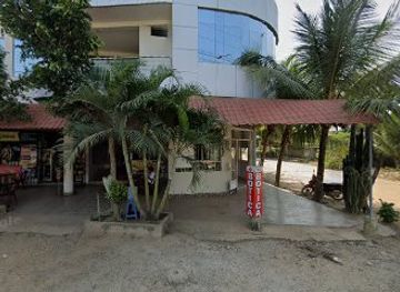 peru/tambopata-national-reserve/bar/jungla-s-tambopata