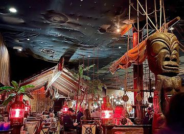 california/san-francisco-peninsula/bar/tonga-room-hurricane-bar