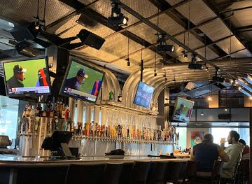 california/north-bay/bar/yard-house