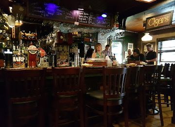 canada/avalon-peninsula/bar/christian-s-pub