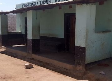 zambia/kasanka-bat-forest/bar/kampekesela-tarven