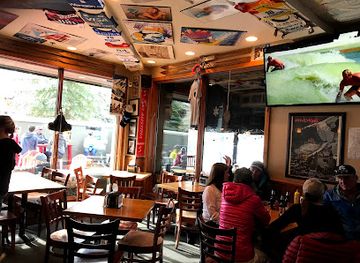 idaho/wood-river-valley/bar/apples-bar-grill