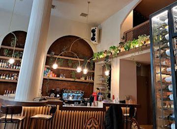 greece/athens/thissio/bar/agape