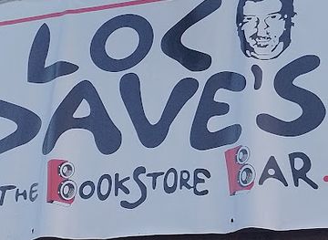 panama/bocas-del-toro/bar/loco-dave-s-bar-and-books