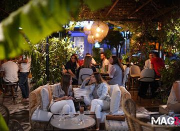 greece/lamia/bar/two-saints