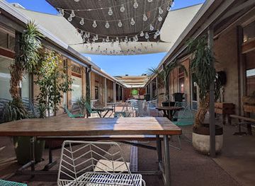 australia/alice-springs/bar/loco-burrito