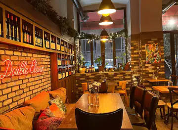 Double Eleven Cocktail & Wine Bar