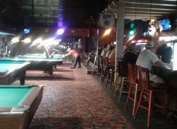 mississippi/the-flatwoods/bar/sopranos-cafe-billiards