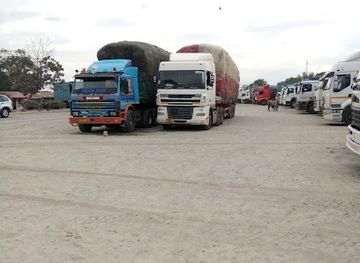 malawi/nyika-plateau/bar/henry-s-fish-and-chips-and-chicken