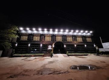 laos/golden-triangle/bar/goldmoon