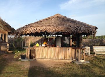 sri-lanka/puttalam-district/bar/point-bar