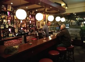 netherlands/rotterdam/noord/bar/cafe-de-komedie