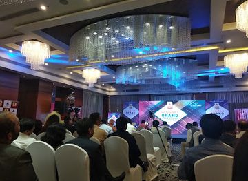 india/ahmedabad/bar/business-class-lounge