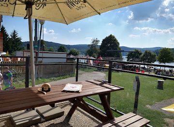 czechia/lipno-dam/bar/el-bouda